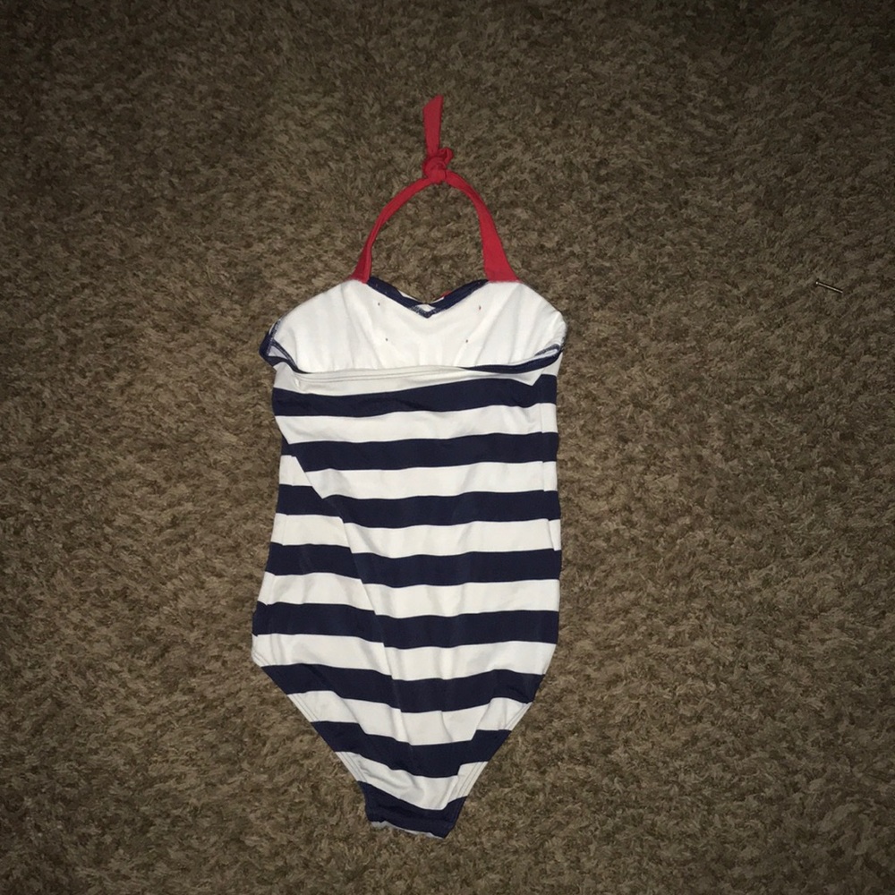 Bathing suit - Picture 2 of 2